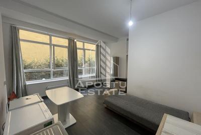 Spațiu comercial, de 23 mp, în Soarelui