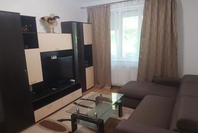 Apartament cu 2 camere decomandat în Gării - 2