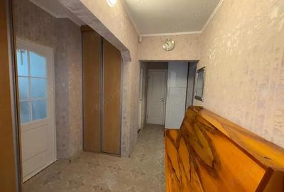 Apartament cu 2 camere în Baba Novac