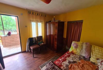 Casă individuală cu 3 camere cu Canalizare în Topești - 7