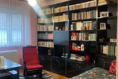 Casă cu Teren 91 Mp în Central - 10