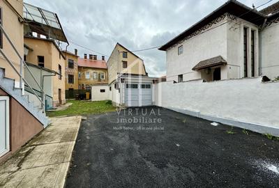 Apartament cu 4 camere circular, mobilat în Central - 2