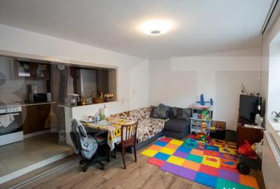 Casă cu 4 camere cu Teren 740 Mp în Chișoda - 1