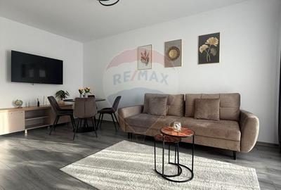 Apartament cu 2 camere decomandat, mobilat în Central