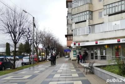 De inchiriat sau de vanzare spa?iu comercial central - 1