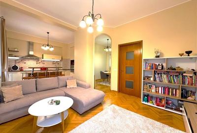 Vanzare Vila cu 7 camere Ferdinand Mihai Bravu