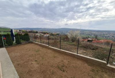 Duplex cu 4 camere cu Canalizare în Borhanci - 6