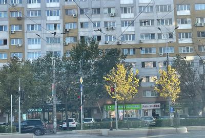 Spatiu comercial 70mp de vanzare cu chiriasi stabili Spatiu comercial 70mp de vanzare cu chiriasi stabili - 1