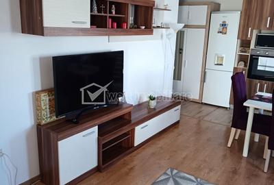 Apartament cu 3 camere semidecomandat în Florești - 3