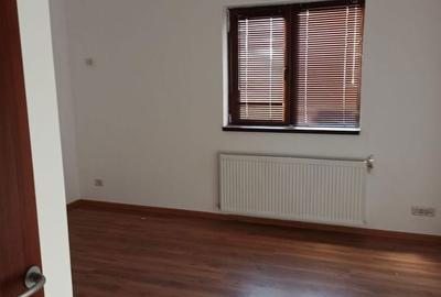 Casă cu 4 camere cu Teren 190 Mp în Militari - 7