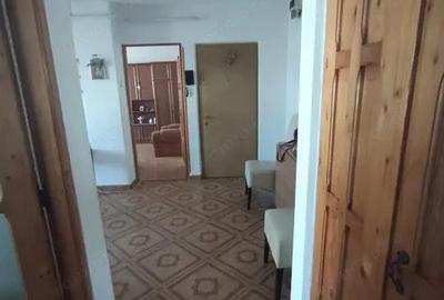 Vanzare apartament 2 camere Targoviste- zona Catedrala - 2