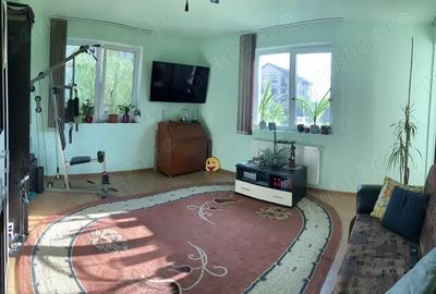Proprietar vand urgent-Coresi-ap 2 camere-58mp-curte-parcare-boxa-2012 - 5