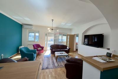 Casă cu 8 camere cu Teren 506 Mp în Sânmartin - 5