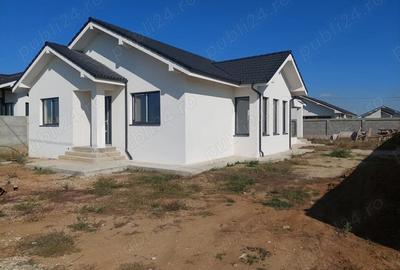 Casă cu 4 camere în Sântandrei - 3