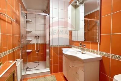 Casă cu 4 camere cu Teren 400 Mp în Central - 19