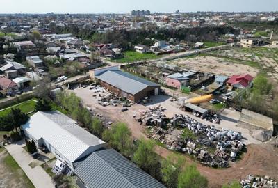 Spațiu industrial, de 4,454 mp, în Central - 4