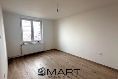 Apartament cu 3 camere decomandat în Șura Mică - 6
