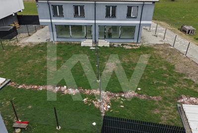 Duplex cu 4 camere cu Canalizare în Rășinari - 15