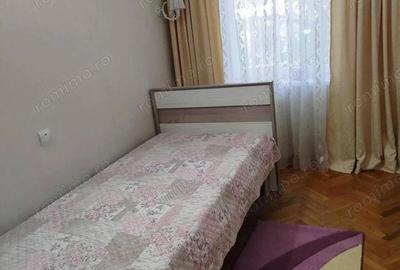 Apartament cu 3 camere decomandat în Giurgiului - 1