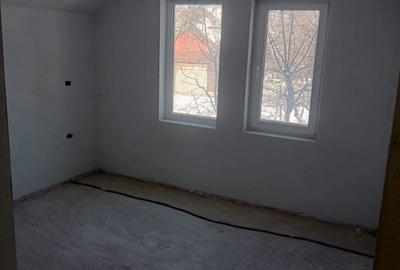 Casă cu 4 camere în Borșa - 6