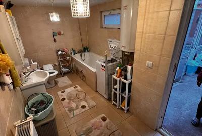 Particular vand casa plus teren 195 mp te a?tept - 2