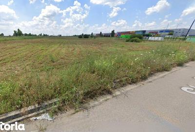 Teren de 14974 mp, în Trafic Greu - 3