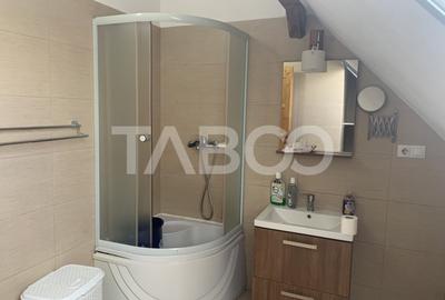 Casa si spatiu comercial de inchiriat 152 mpu in comuna Poplaca Sibiu - 6