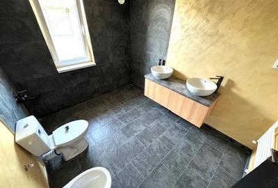 Casă cu 4 camere cu Teren 420 Mp în Central - 5