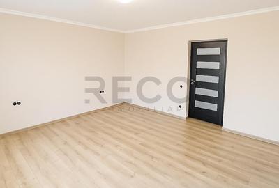 Casă cu 5 camere cu Teren 521 Mp în Borș - 5