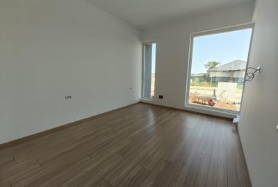 Casa Individuala  -  3 camere  -  350 mp teren  -  90 mp utili - 10