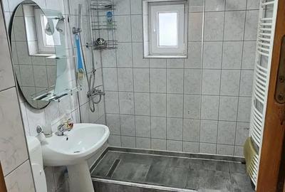 Vand apartament 4 cam cf 1 zona Govandari etajul 3 - 3