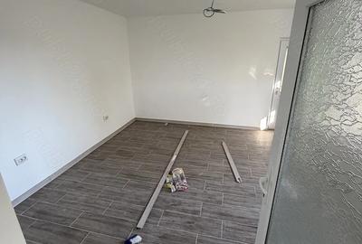 Casă cu 2 camere cu Teren 900 Mp în Vădeni - 5