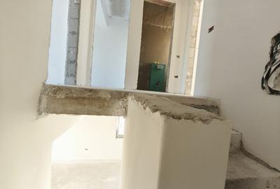 Duplex cu 4 camere cu Canalizare în Nord - 30