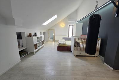Duplex P+E+M ,suprafata teren 350mp,amprenta 102mp,construita 306mp,utilata/mob - 21