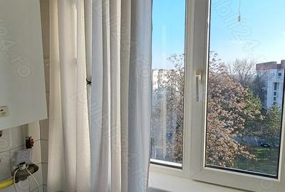 Garsonieră decomandată în Central - 1