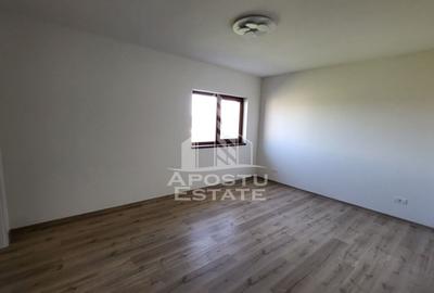 Duplex cu 5 camere cu Canalizare în Dumbrăvița - 9