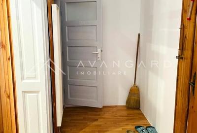 Casă individuală cu 4 camere cu Teren 200 Mp în Gruia - 12