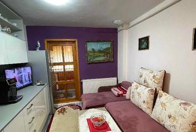 Garsoniera decomandata - zona Racadau - 7