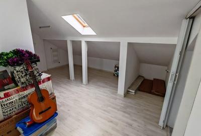 Casă cu 5 camere cu Teren 191 Mp în Central - 15