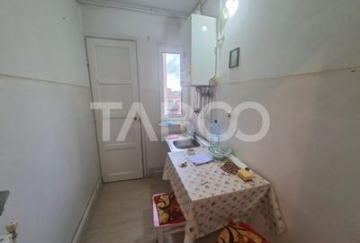 Apartament 2 camere de vanzare strada Luptei la etajul 3 Apartament 2 camere de vanzare strada Luptei la etajul 3 - 8