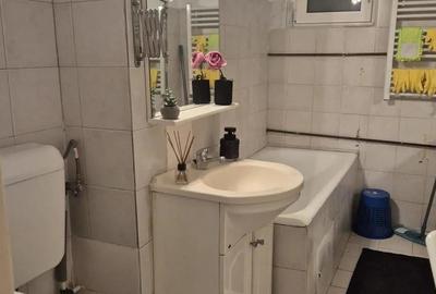 Apartament cu 2 camere decomandat în Tineretului - 8