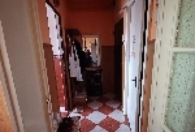 Vand apartament 2 camere semidecomandat - 1