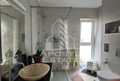 Vila deosebită parte dintr-un triplex - 29