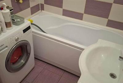 Apartament cu 2 camere DECOMANDAT in Nicolina, Biserica Catolica - 8