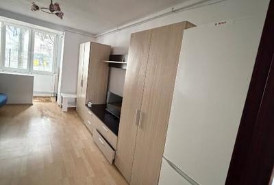 Garsonieră renovată, în complexul studențesc, centrală proprie - 3