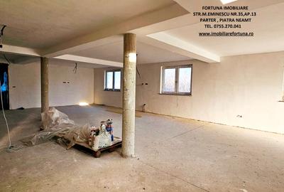 Casă cu 6 camere cu Teren 2000 Mp în Exterior Sud - 2