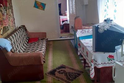 De vanzare! - Casa 100mp cu teren 973mp - sat. Scoposeni, com. Gorban, jud.Iasi - 1