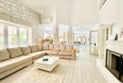 Casă individuală cu 7 camere cu Canalizare în Iancu Nicolae