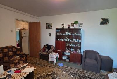 Apartament cu 3 camere semidecomandat, mobilat în Brâncoveanu - 3