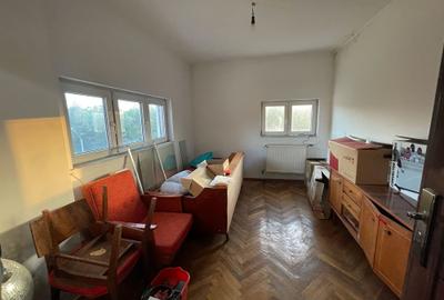 5 camere mansarda vis-a-vis de Palatul Cotroceni - 7